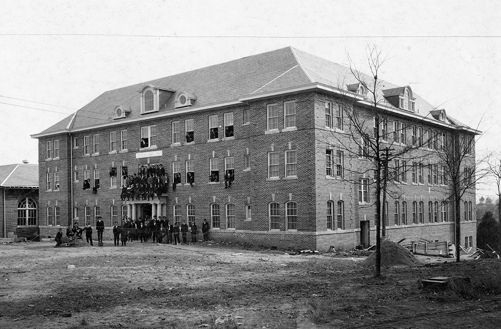 Jennings Hall circa 1907